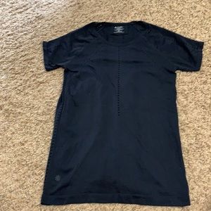Athleta workout top - black XS